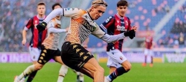 美记：湖人对维金斯很感兴趣，不会签下保罗