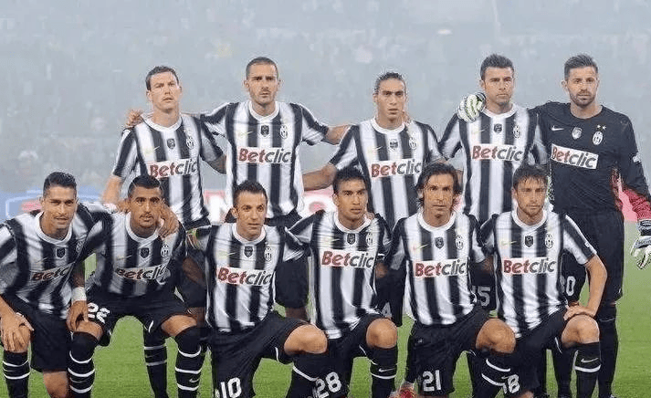 记者：罗马评估迪巴拉续约，任何报价都会远低于现有800万年薪