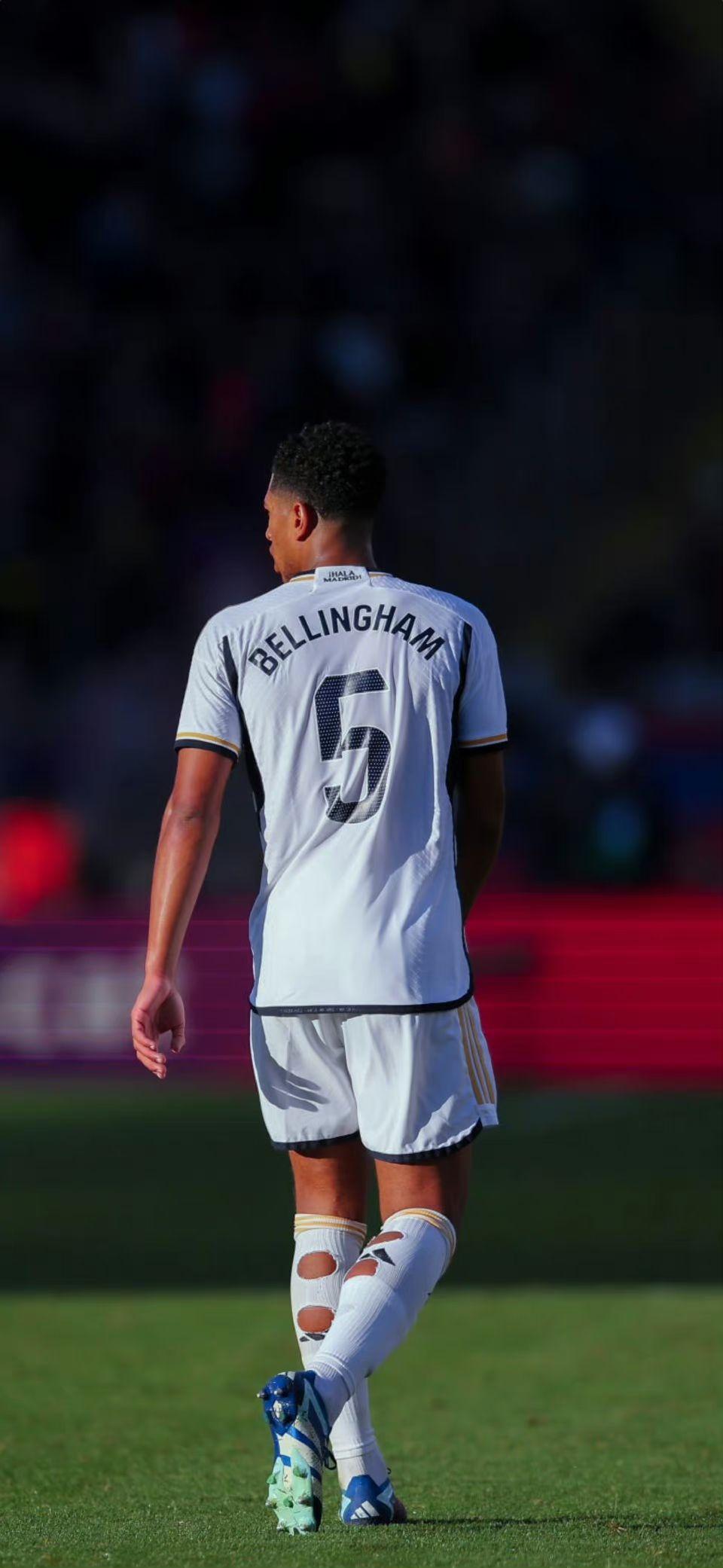 每体：莱比锡希望以超过格瓦转会费的价格出售扬-迪奥曼德