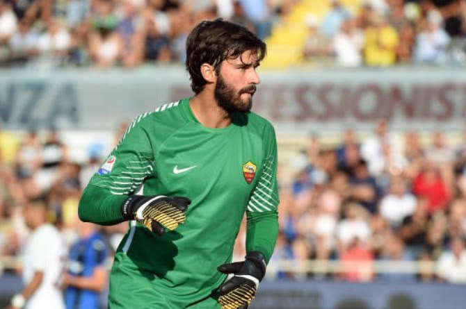 国脚关键进球助球队晋级淘汰赛